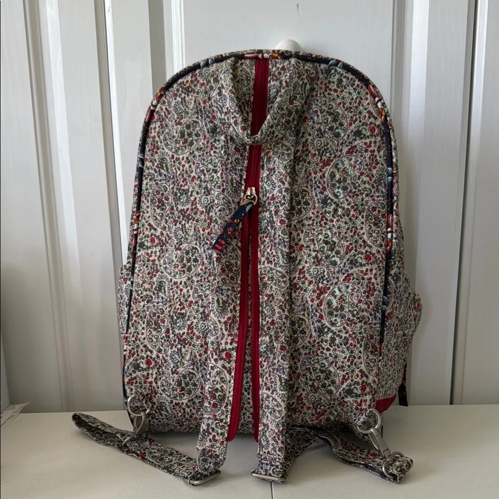 *NEW - TRAVELON FLORAL BACKPACK